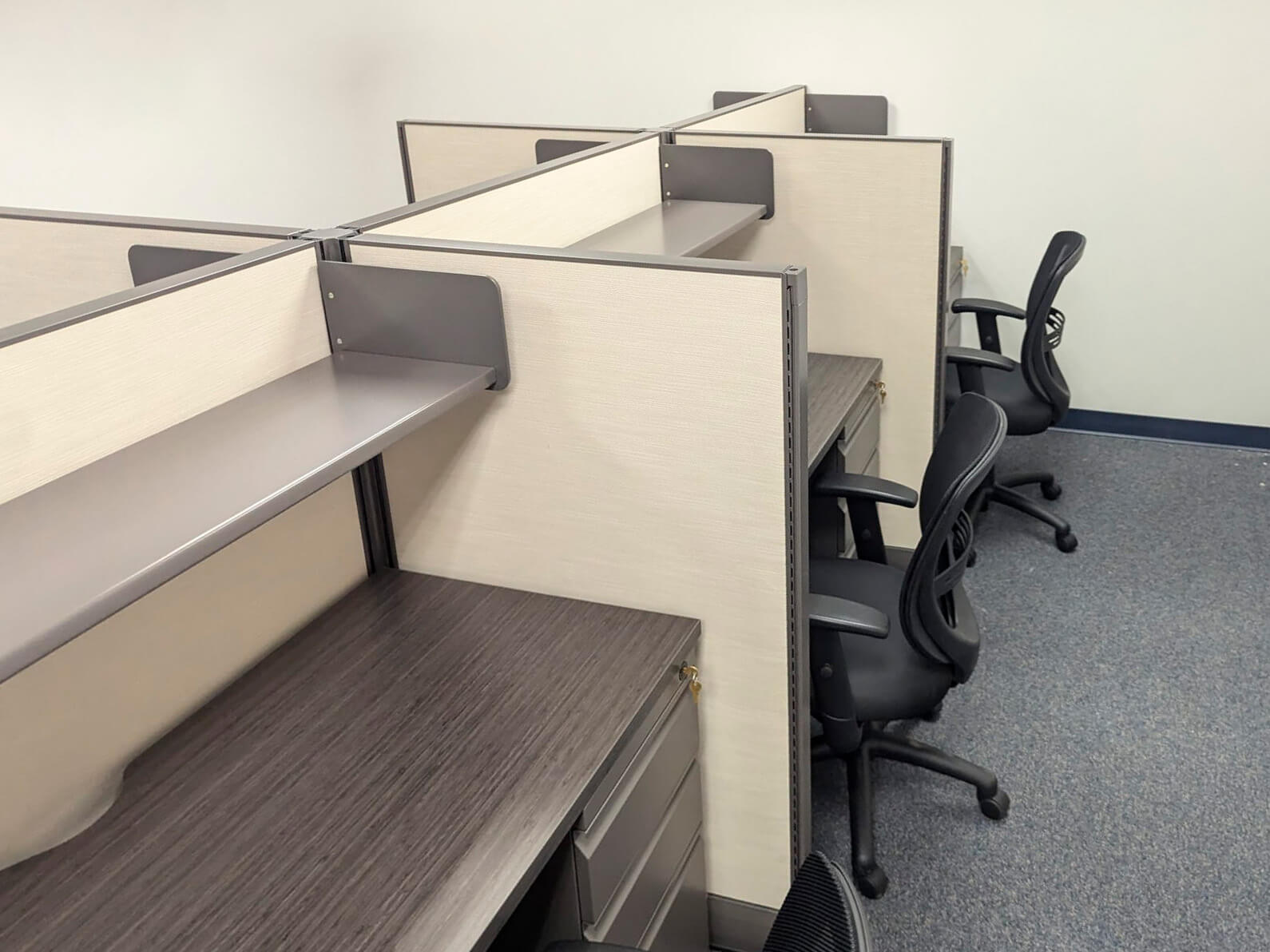 office cubicle installation-490-6.jpg